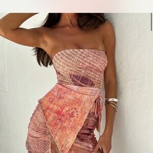 Tiger Mist Strapless Dress in Pink and Peach